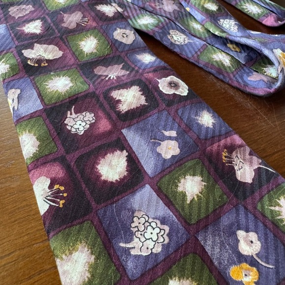 BARNEYS NEW YORK Floral Purple Blue‎ Textured Tie Silk Made in Italy - Picture 2 of 8